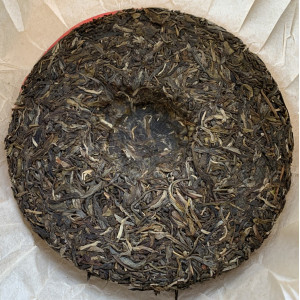 Шен пуэр Дикий чай из Иу Чжень Шань 2012 года 357 г. Photo 3